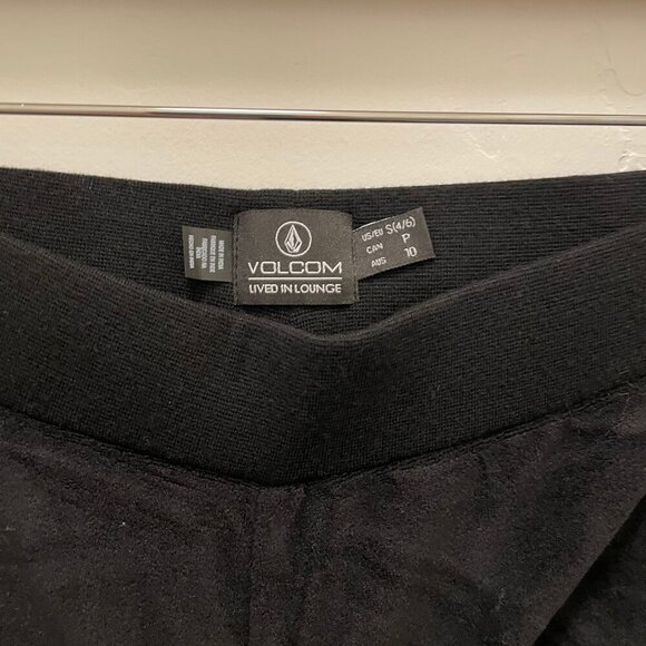 Volcom Lil Velour Zip Up Crop Hoodie and Pants NWT - Picture 6 of 10